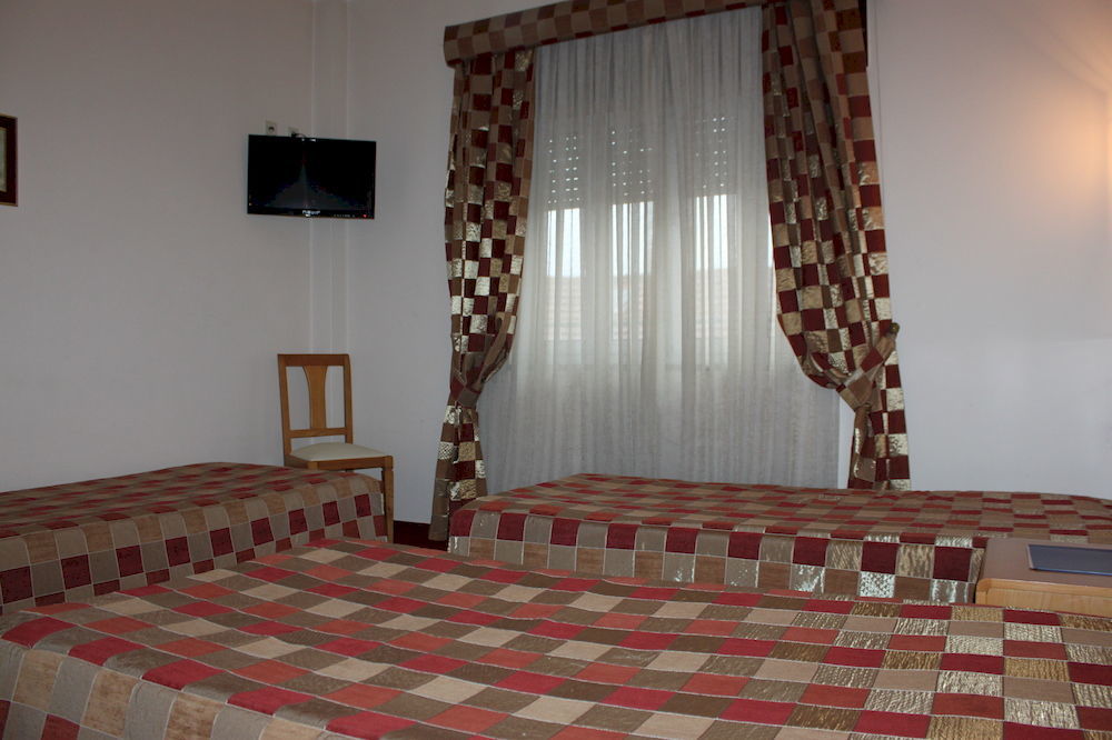 Hotel Quasar Pedroucos  Exteriér fotografie